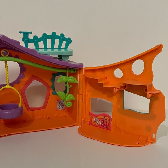 Littlest Pet Shop Pets Only Clubhouse with Squirrel #484 and Monkey #485 - Picture 13 of 13